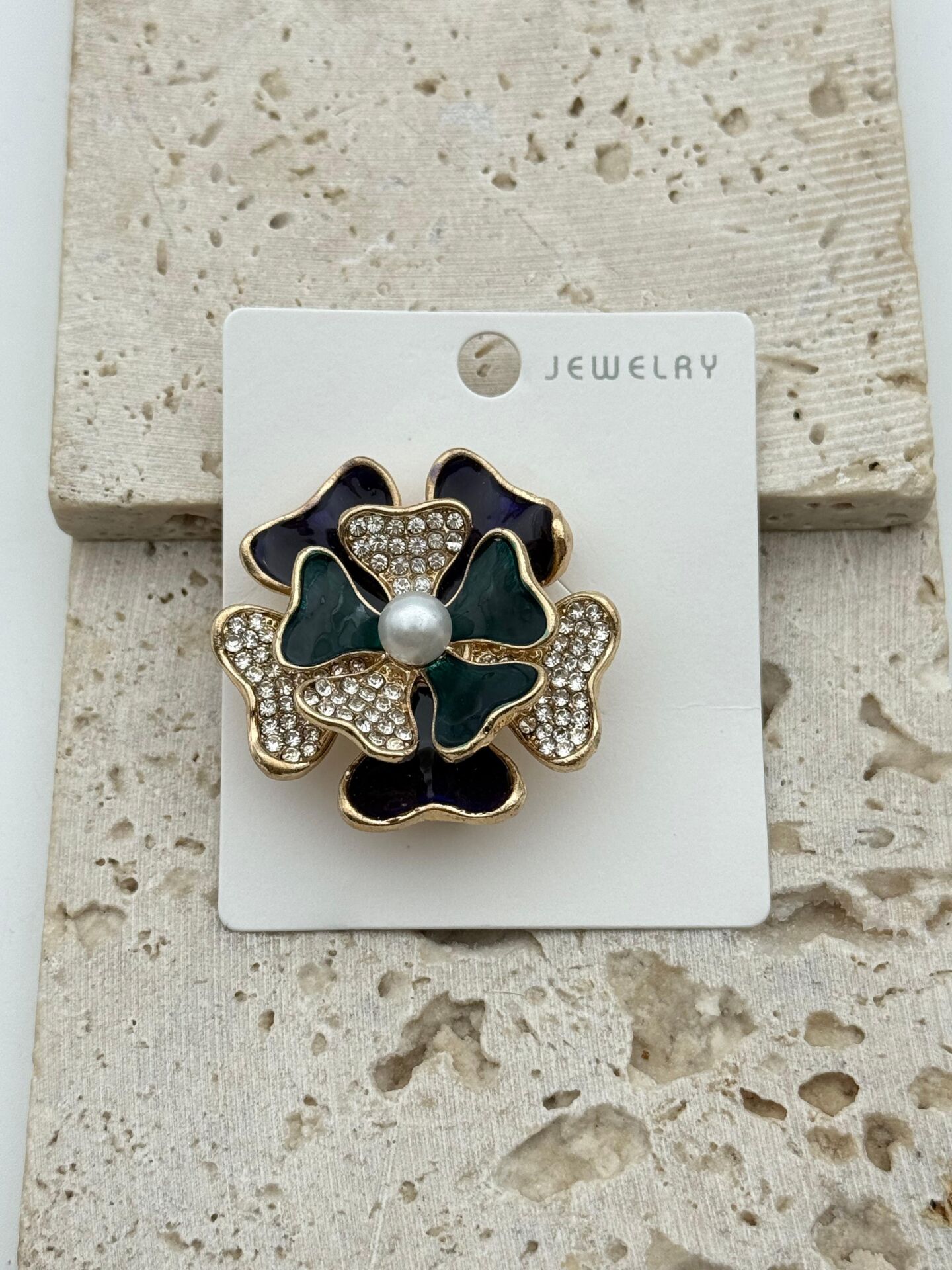 Özel Seri Broş // BROS-722