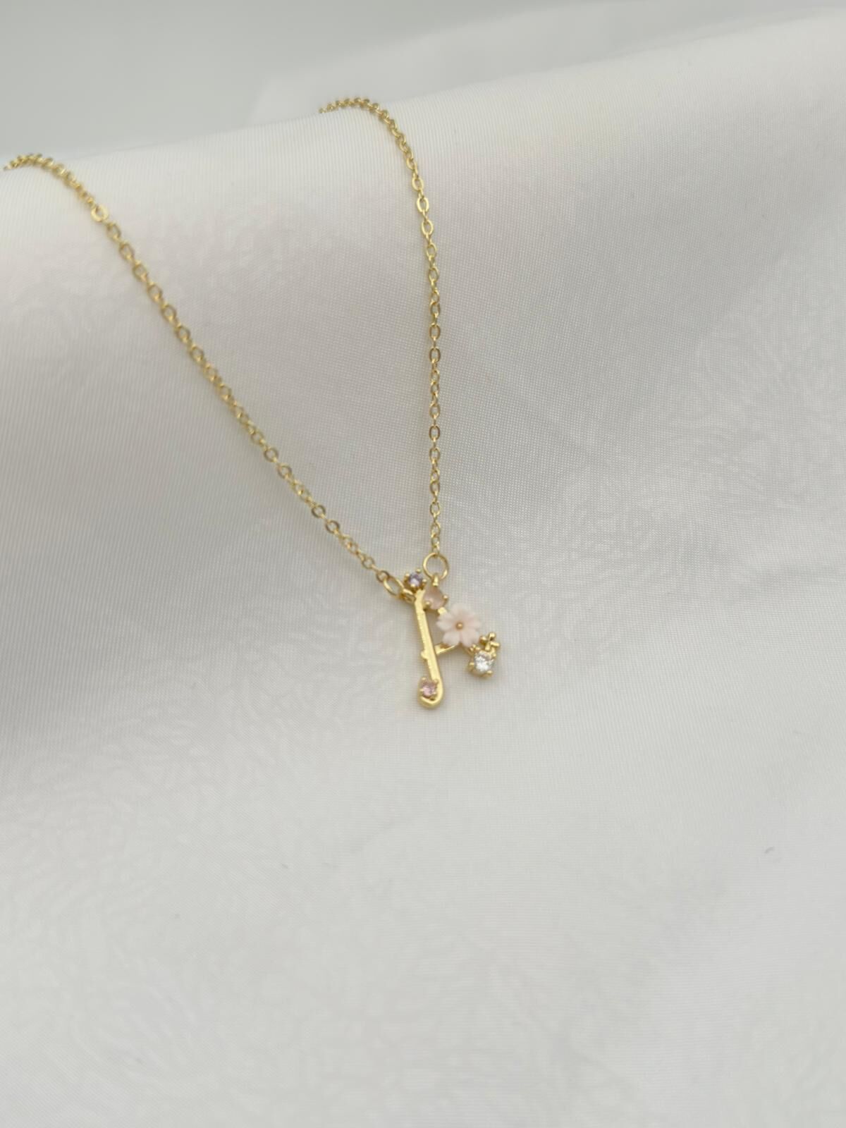 Çelik Prenses Harf Kolye // KOLYE-5735