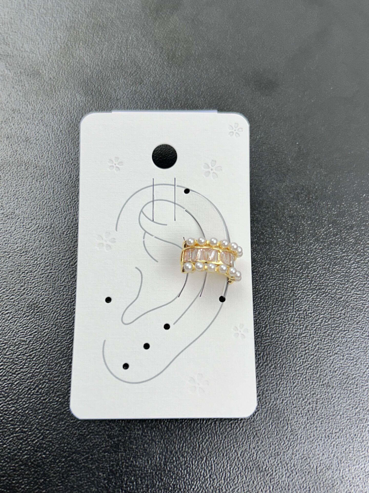 EARCUFF Kıkırdak Küpe // EAR-274