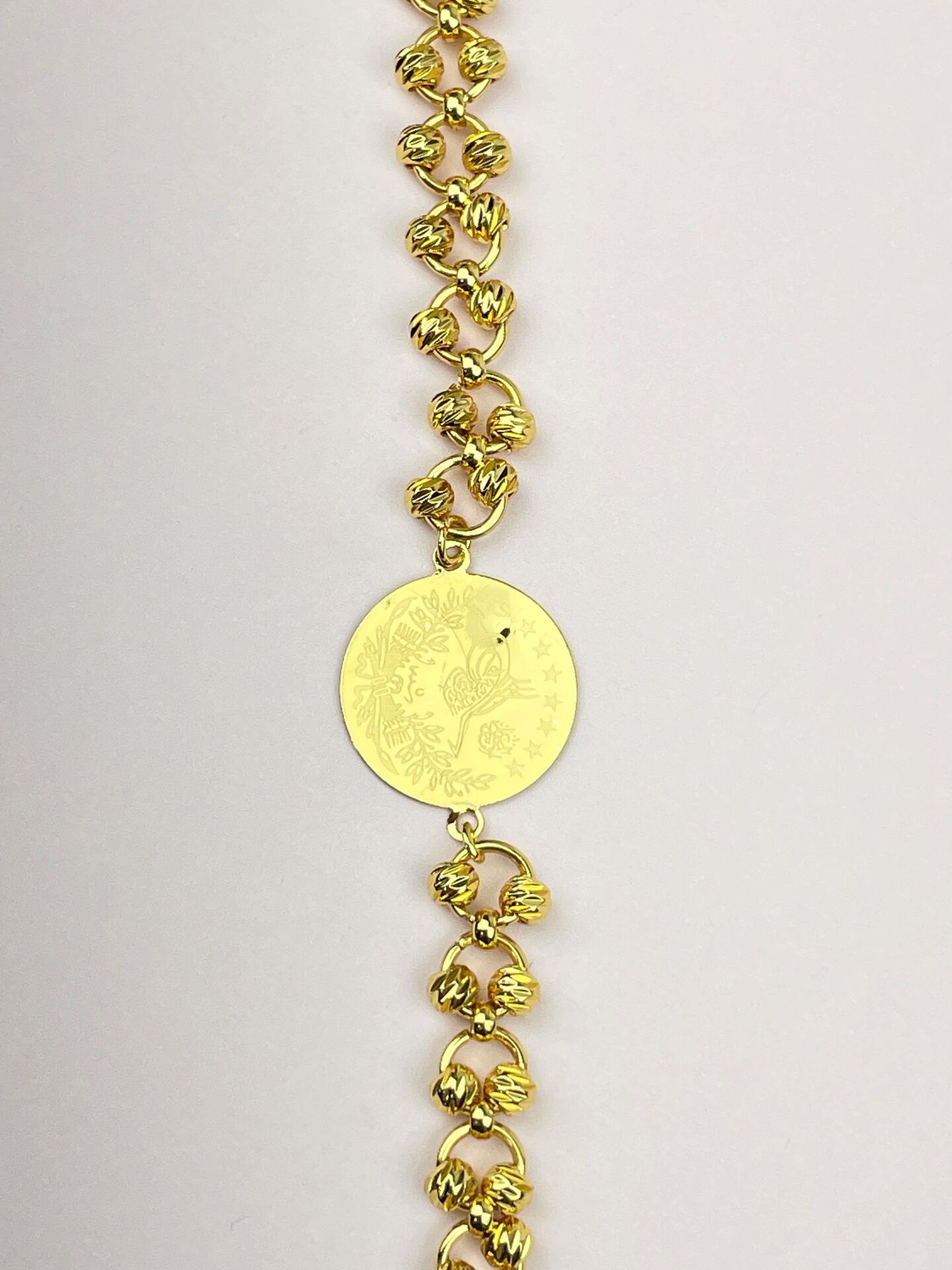 22-Carat Gold Color Jeweler Model Bracelet // GOLD-480