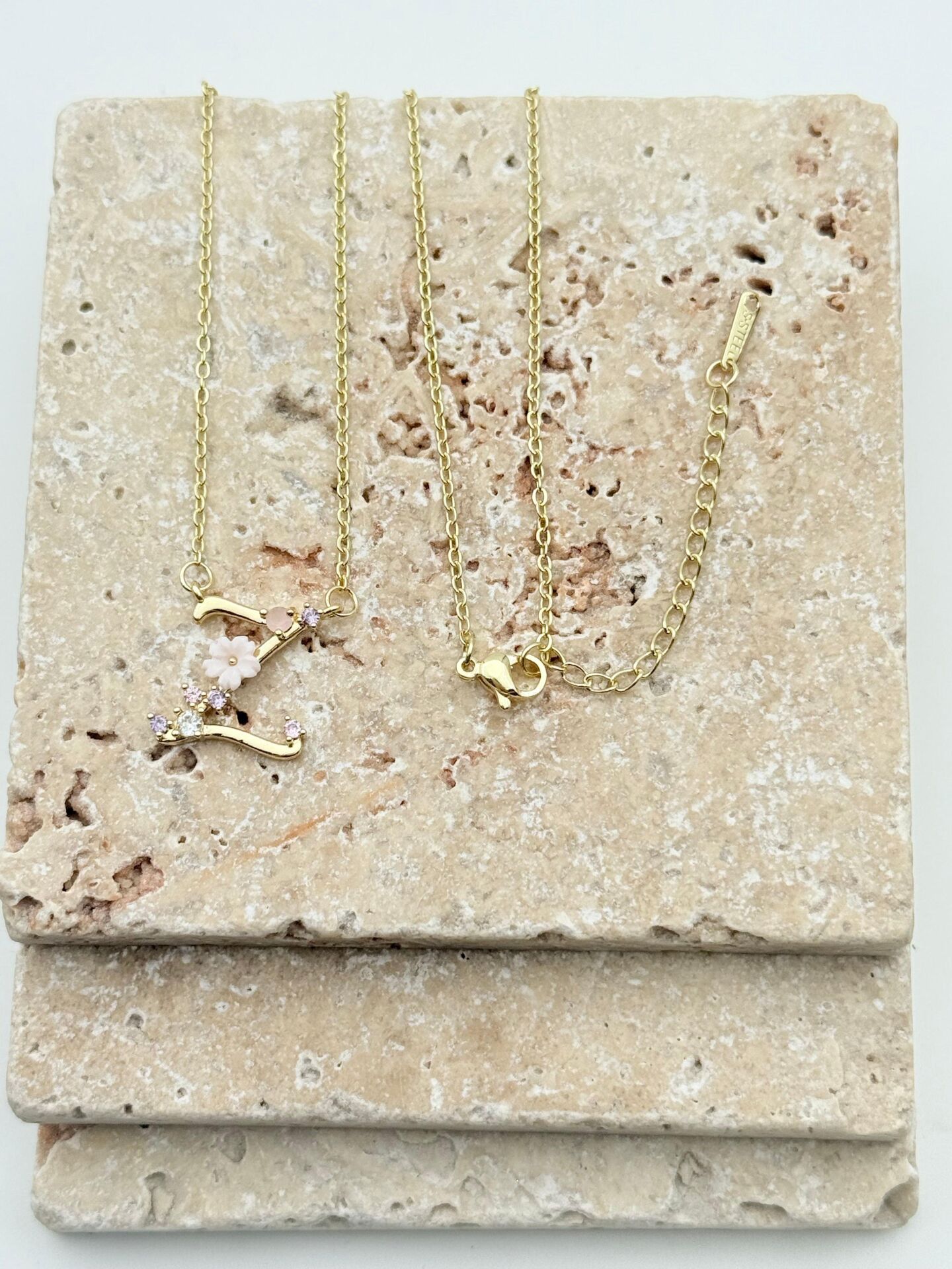 Stahl Prinzessin Buchstaben Halskette // NECKLACE-5749