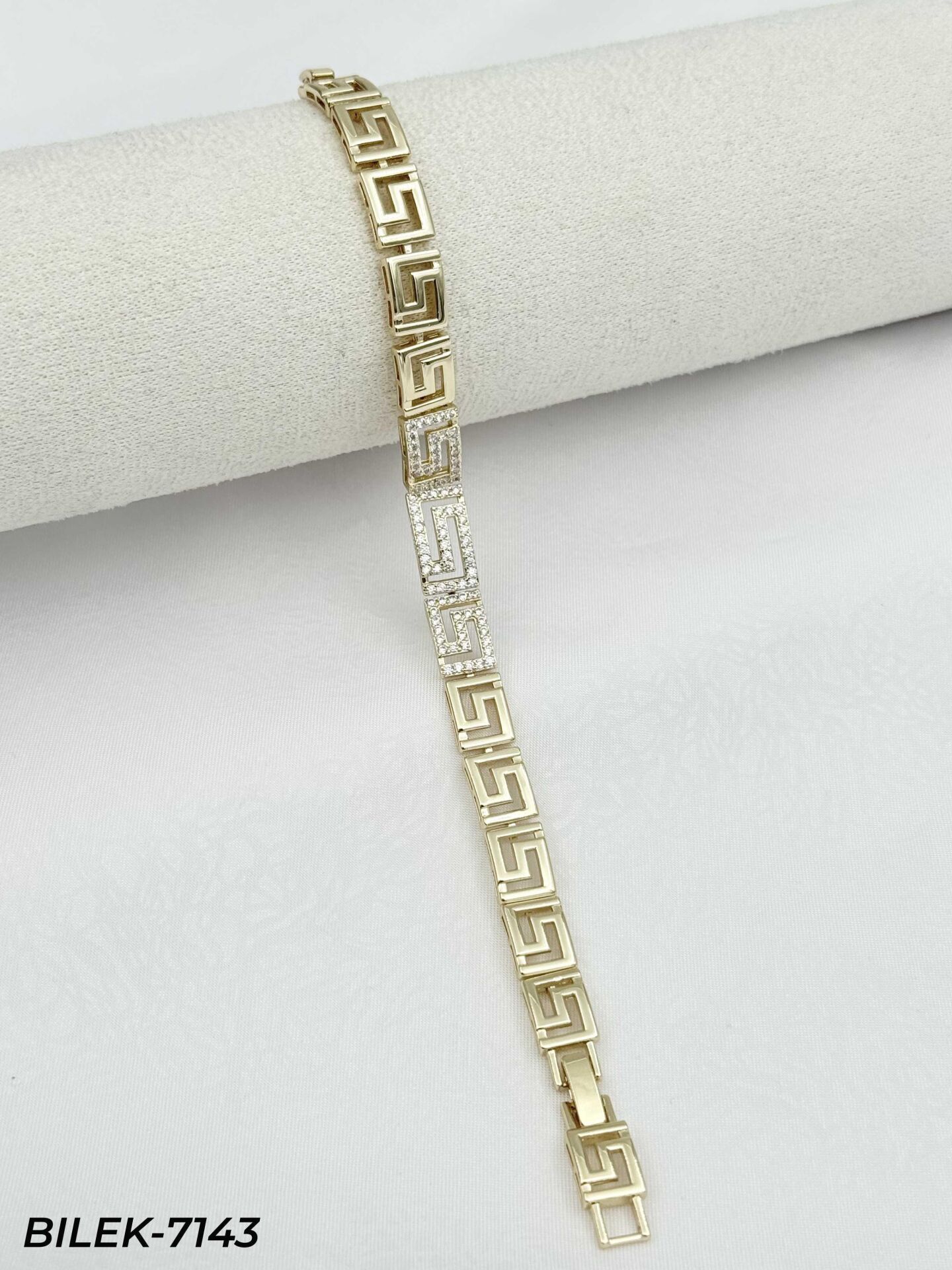 CM 14K Bileklik // BILEK-7143