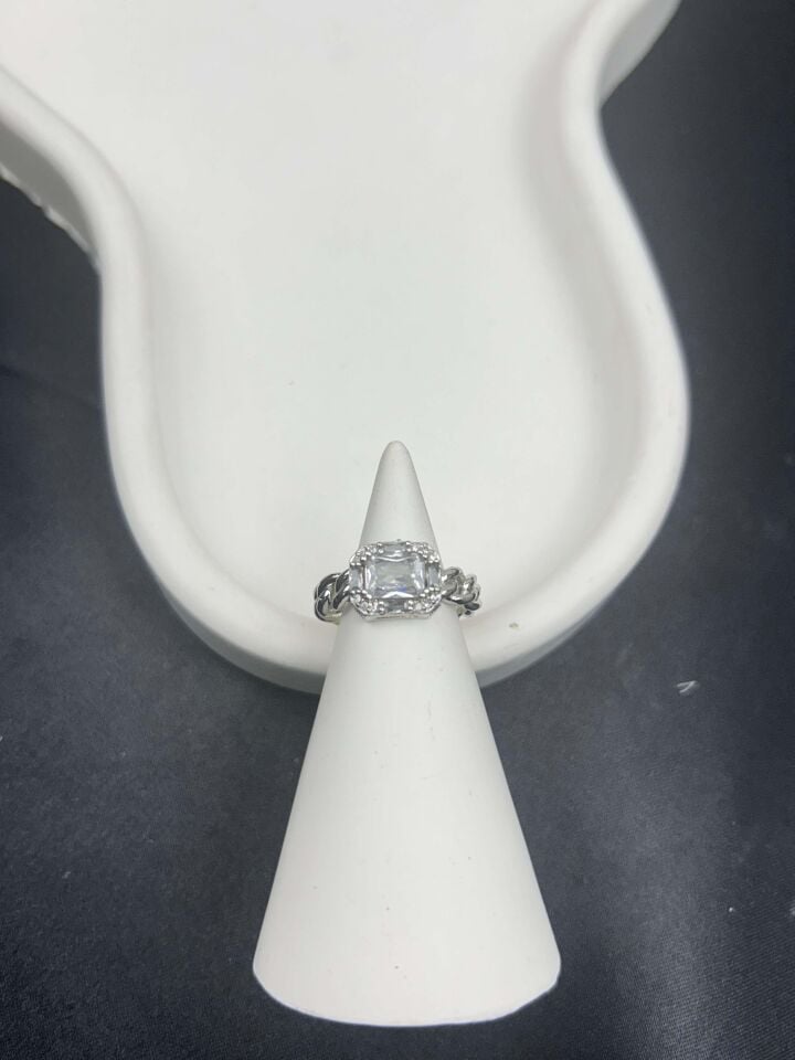 VIP Ring (Adjustable) // RING-1090