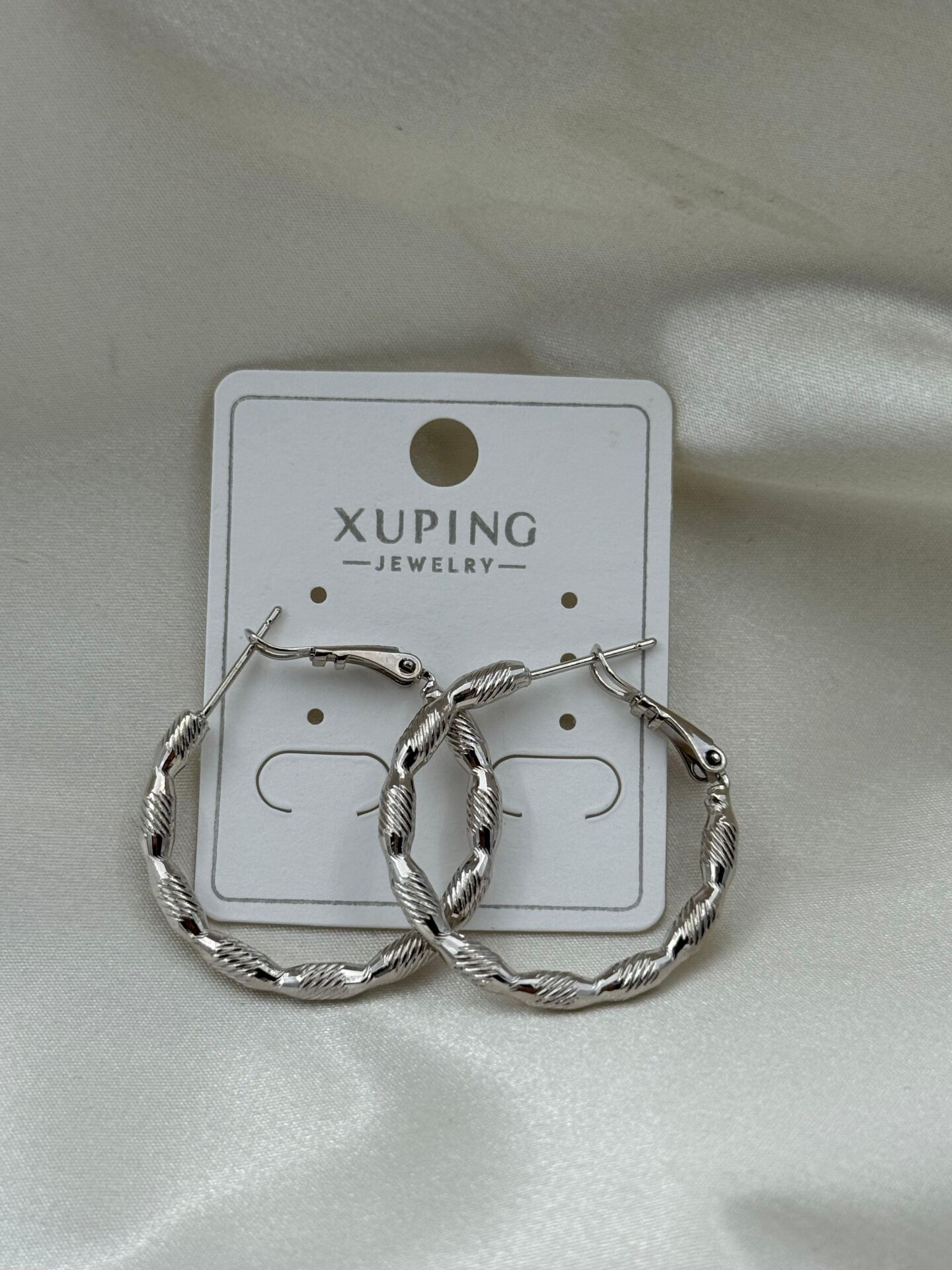 XUPING Küpe // K-XU-1926