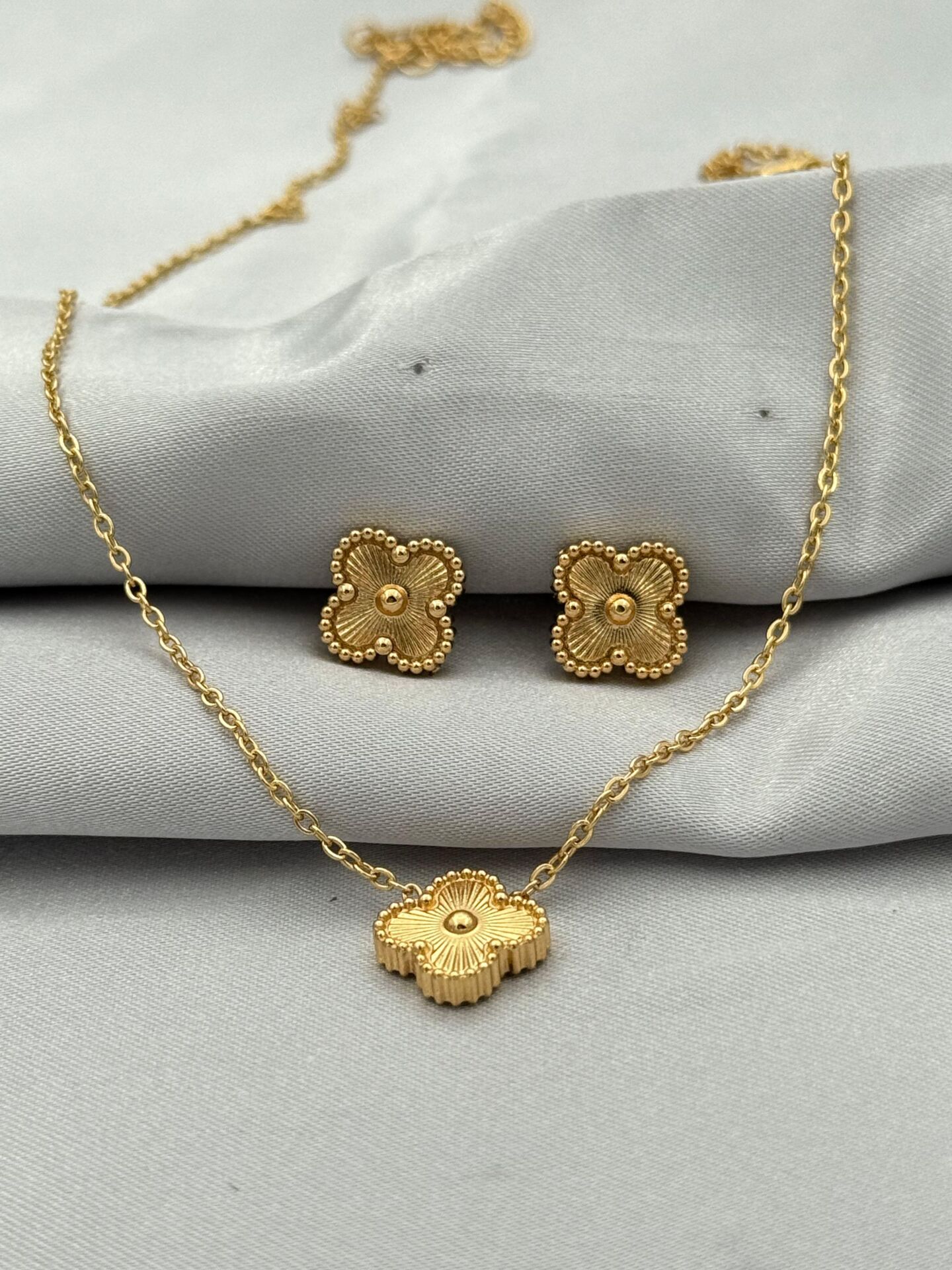 Çelik Küpe Kolye Set // KOLYE-5392