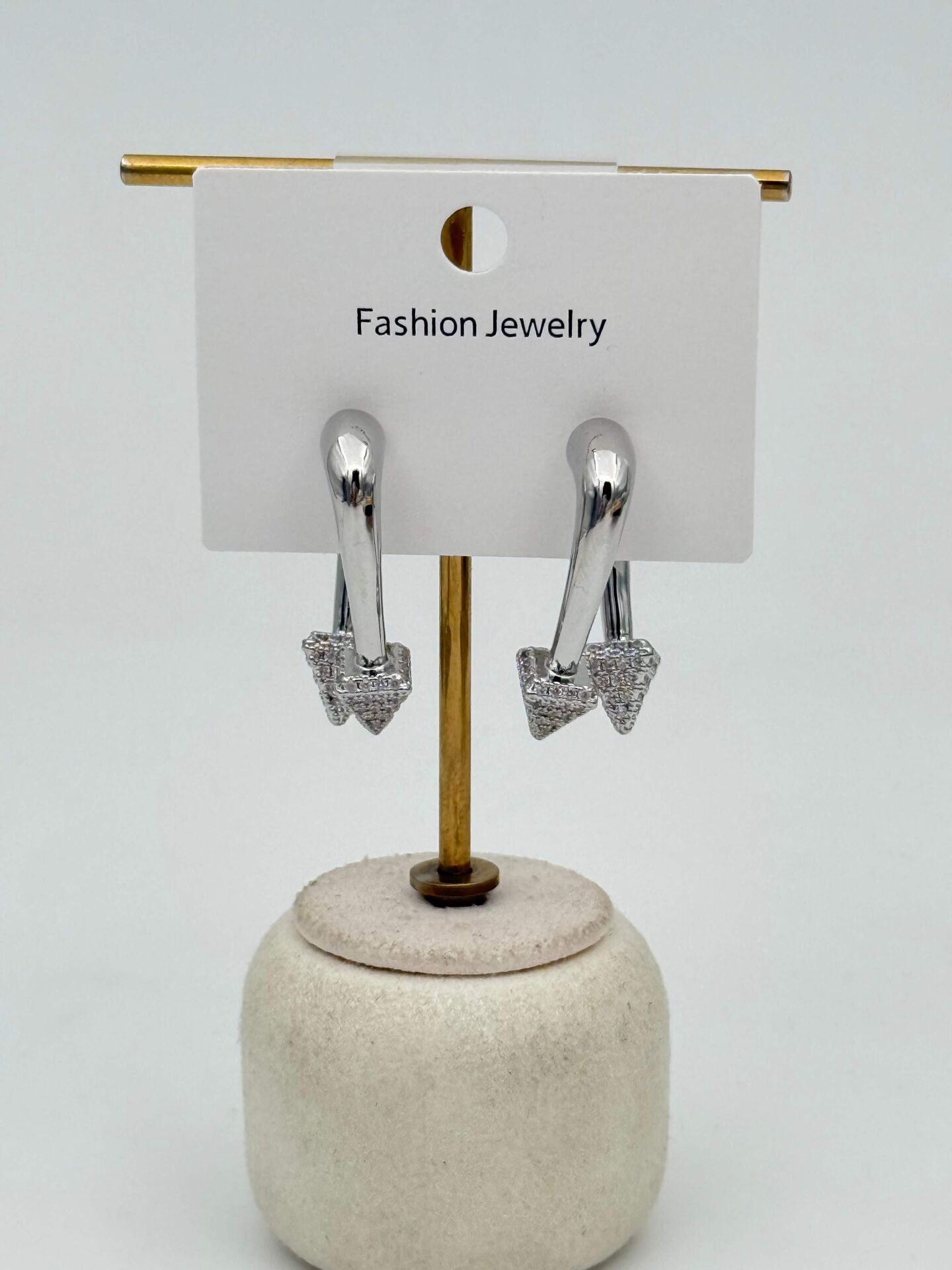 Zirkon Taşlı Rodyum Kaplama Küpe // ITHAL-3694