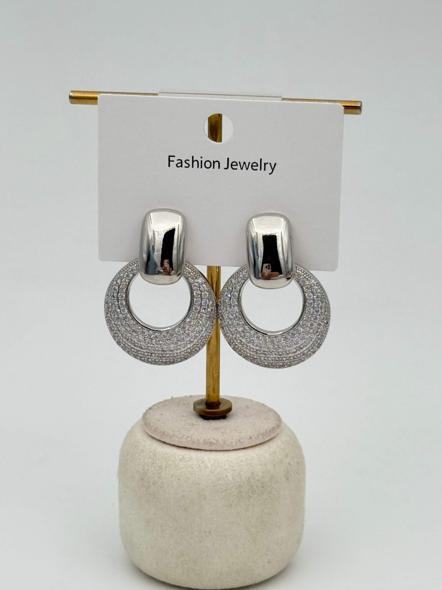 Zirkon Taşlı Rodyum Kaplama Küpe // ITHAL-3697