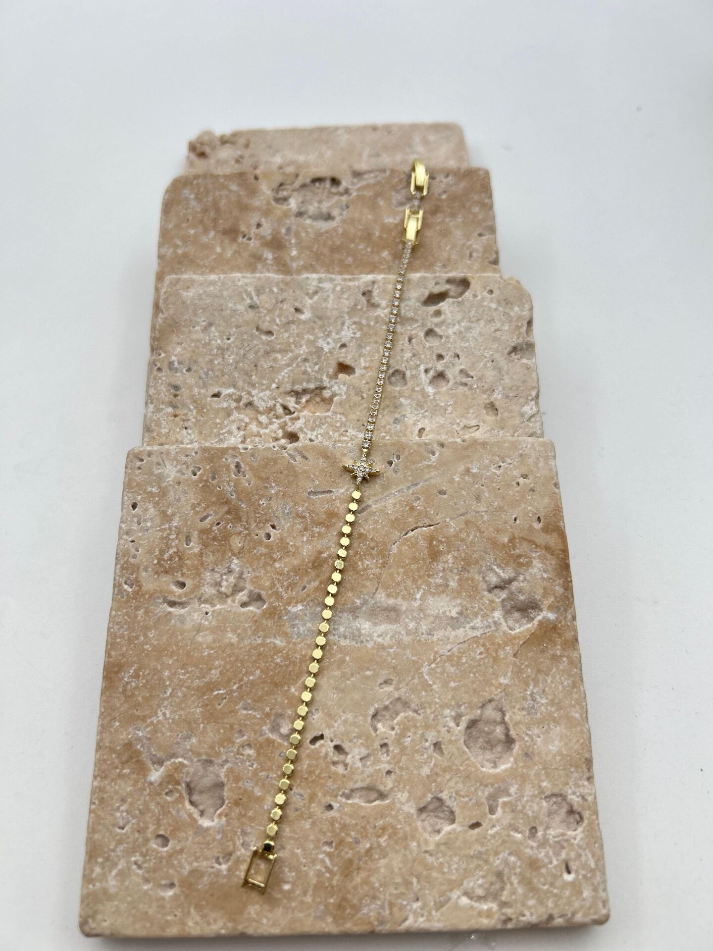 Çelik Ezme Modelli Su Yolu Bileklik // BILEK-6298