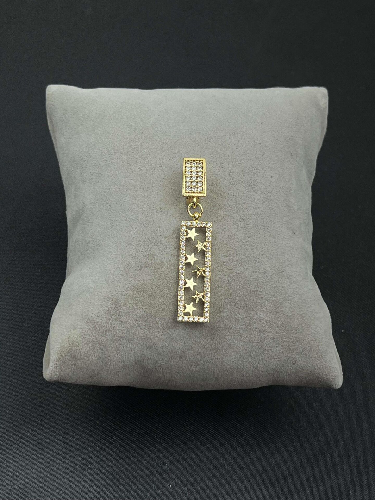 Ajda Charm // CHARM-458