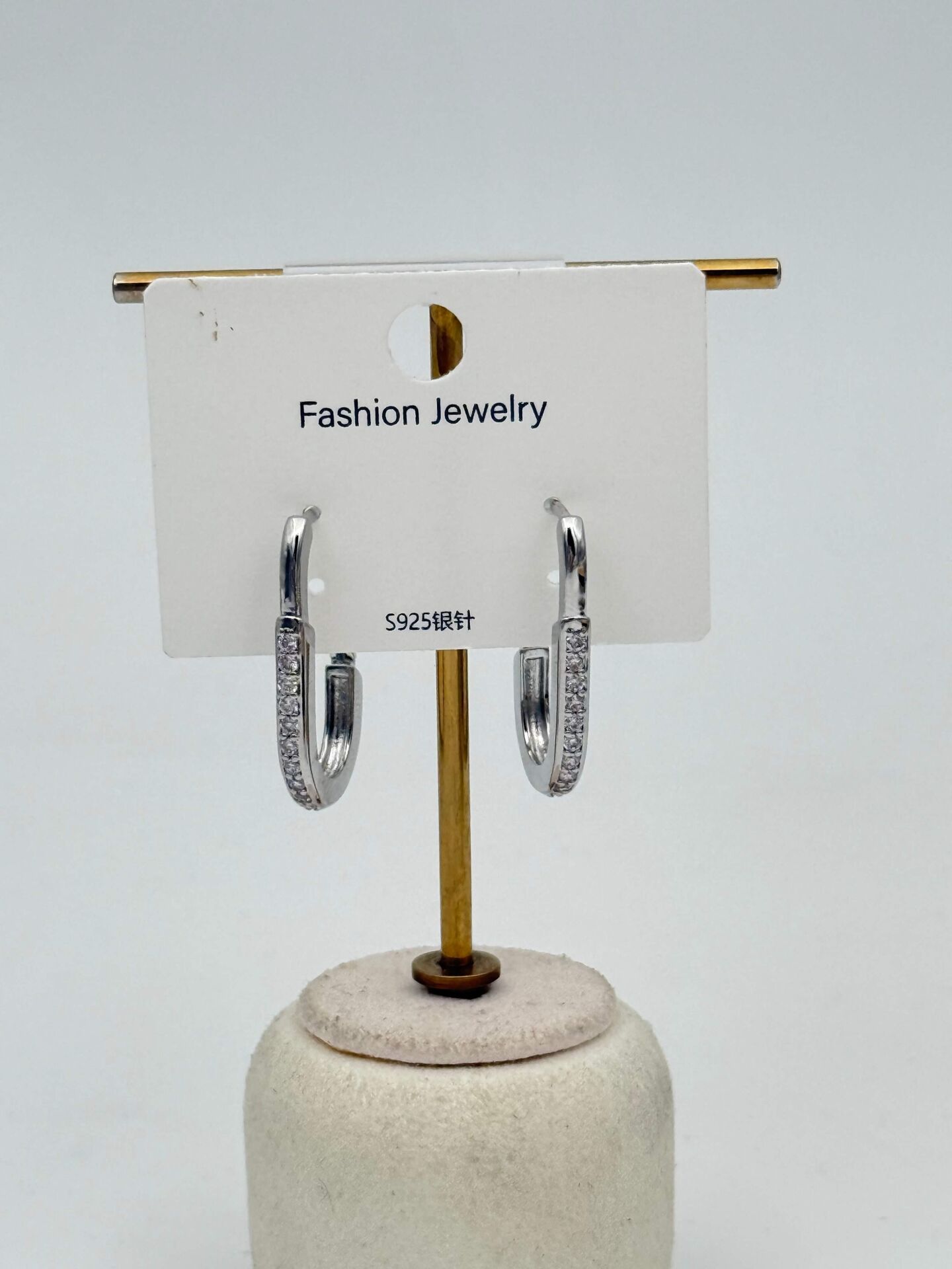 Zirkon Taşlı Rodyum Kaplama Küpe // ITHAL-3684