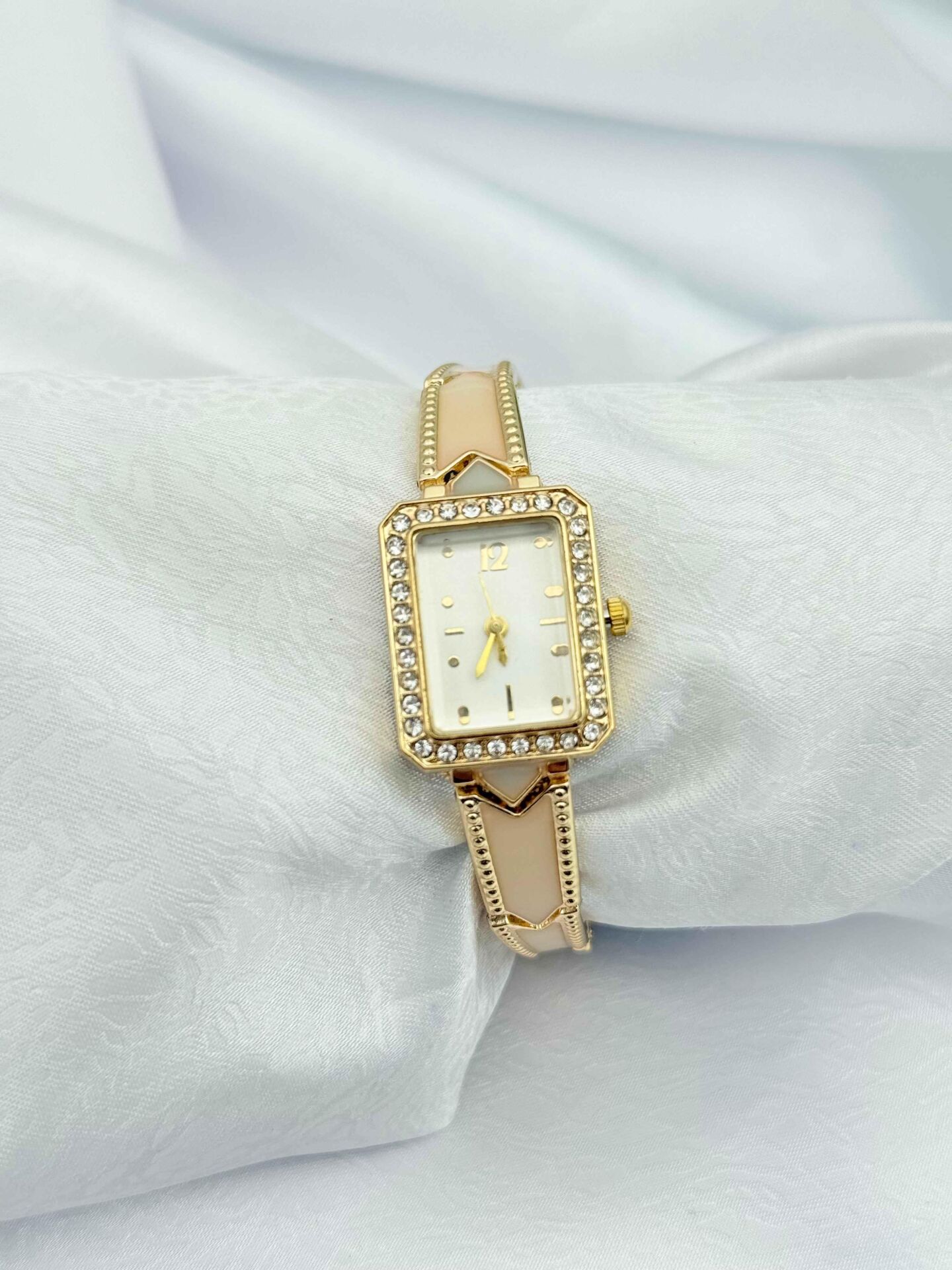 Çelik Kadın Saat // SAAT-770