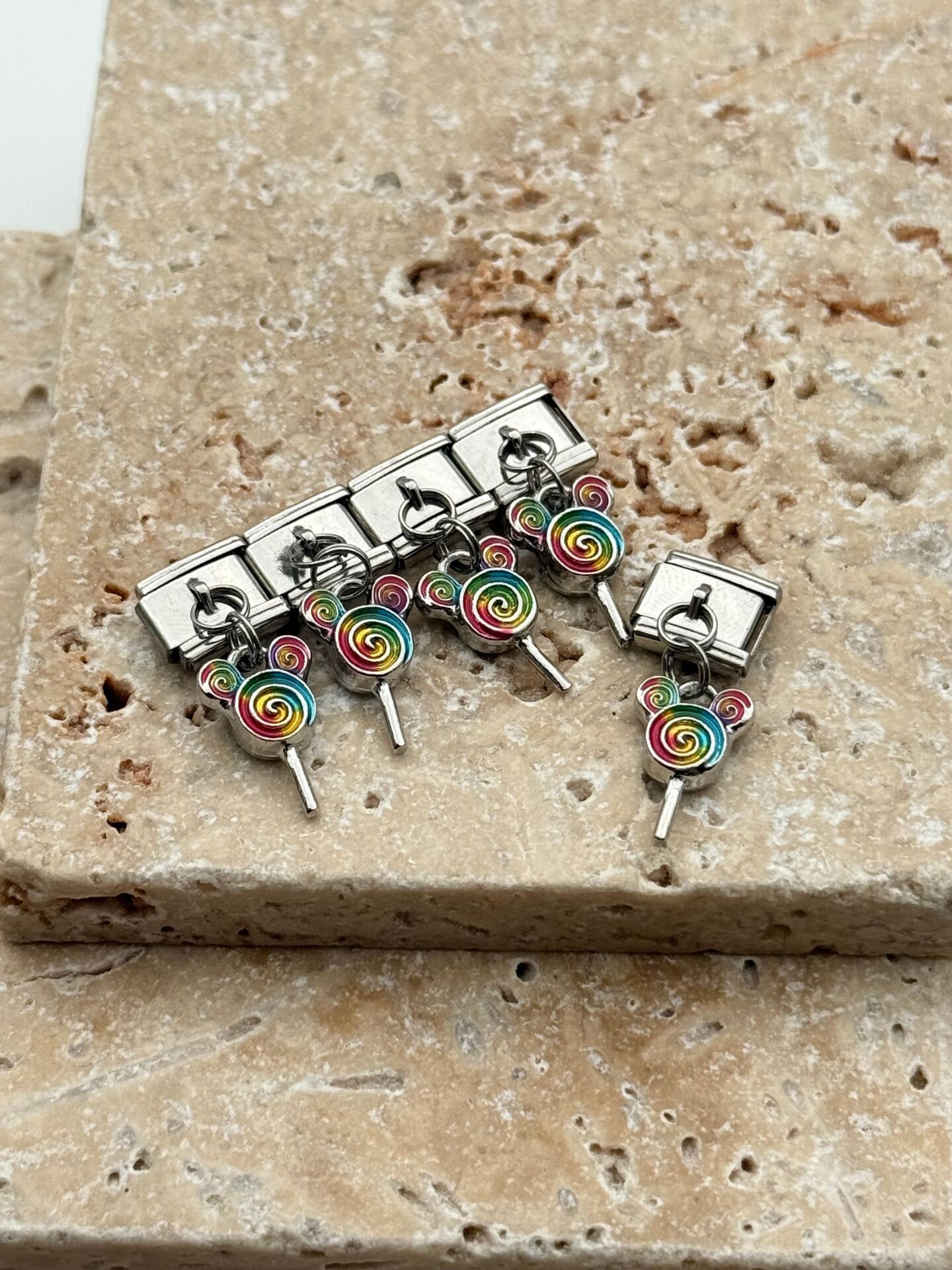 NMT Charm // CHARM-1042