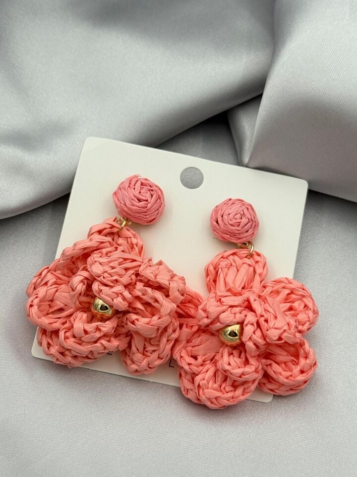 VIP Paper Earrings // IMPORT-3054