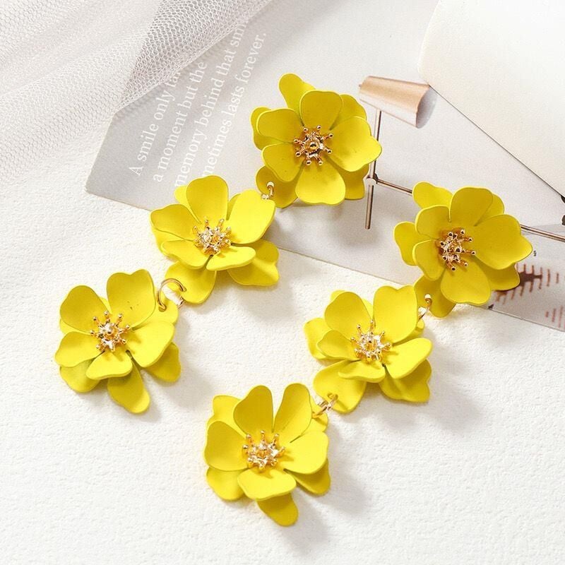 VIP COV Earring // IMPORT-3058