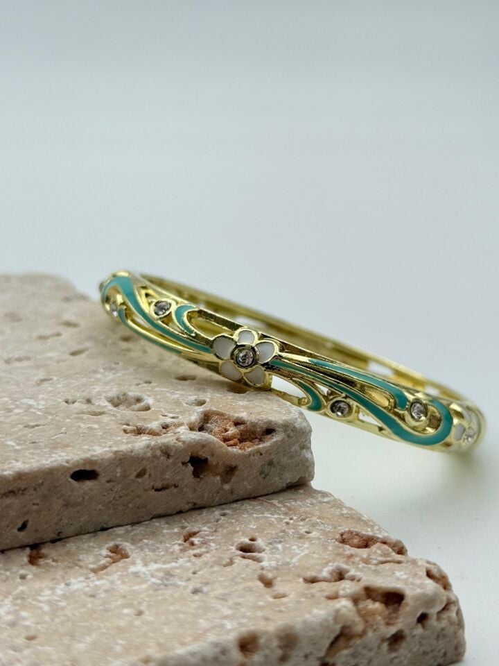 VIP Enameled Handcuff // KELEPCE-3676