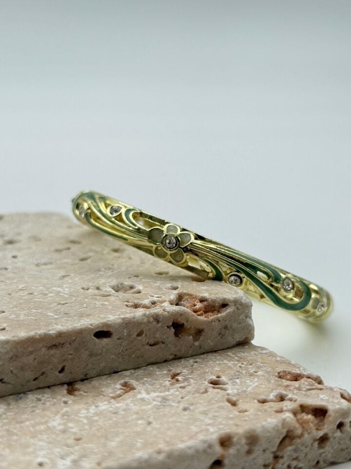 VIP Enameled Handcuff // KELEPCE-3680