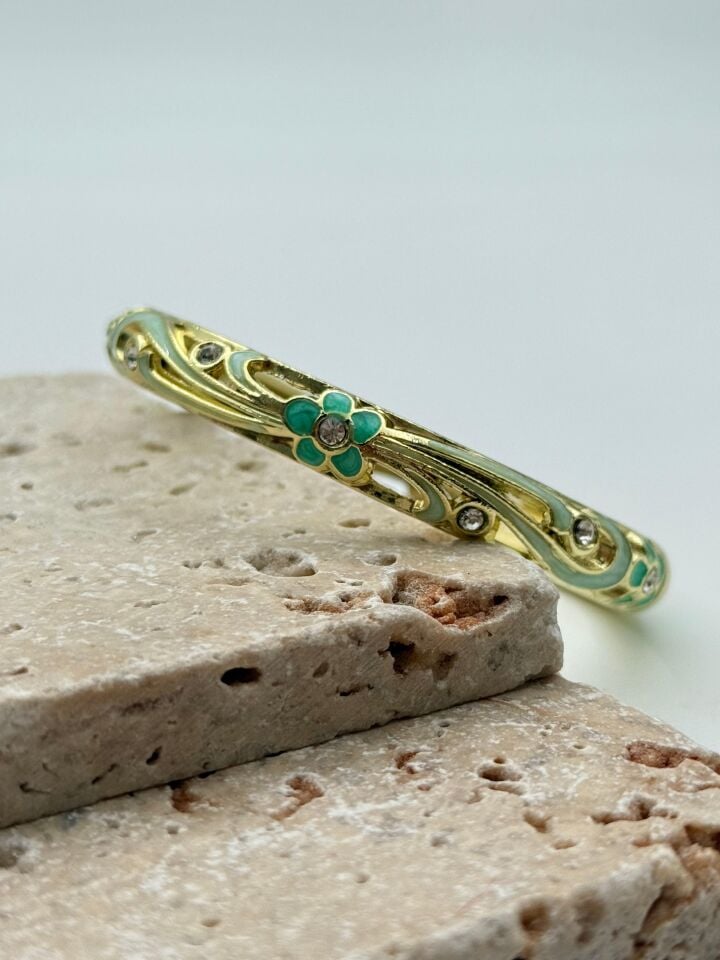 VIP Enameled Handcuff // KELEPCE-3682