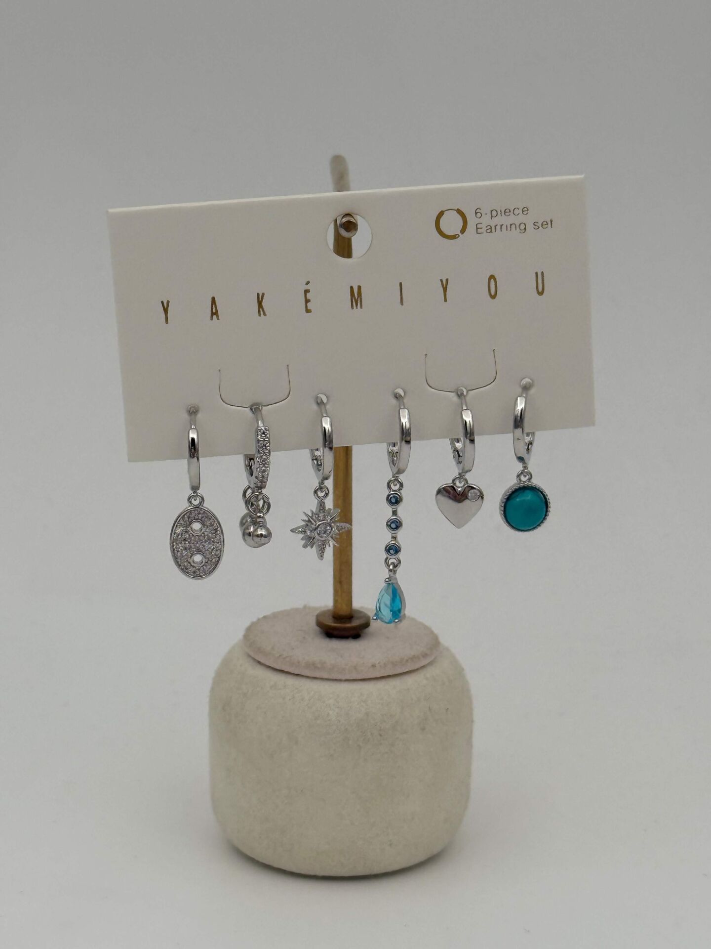 YAKEMIYOU 6'lı Set Küpe // ITHAL-3646