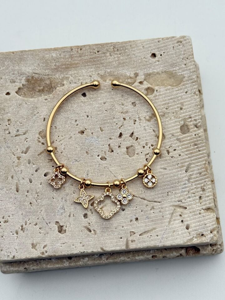 Çelik Charmlı Bileklik // KELEPCE-4219