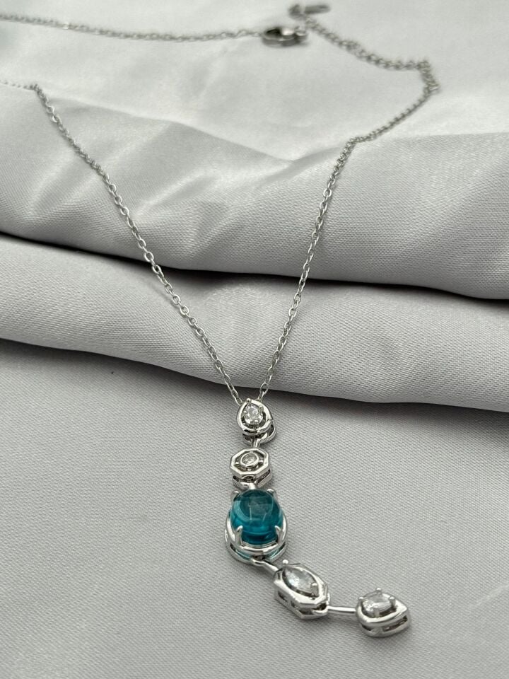 Stahl Y Halskette // NECKLACE-5379