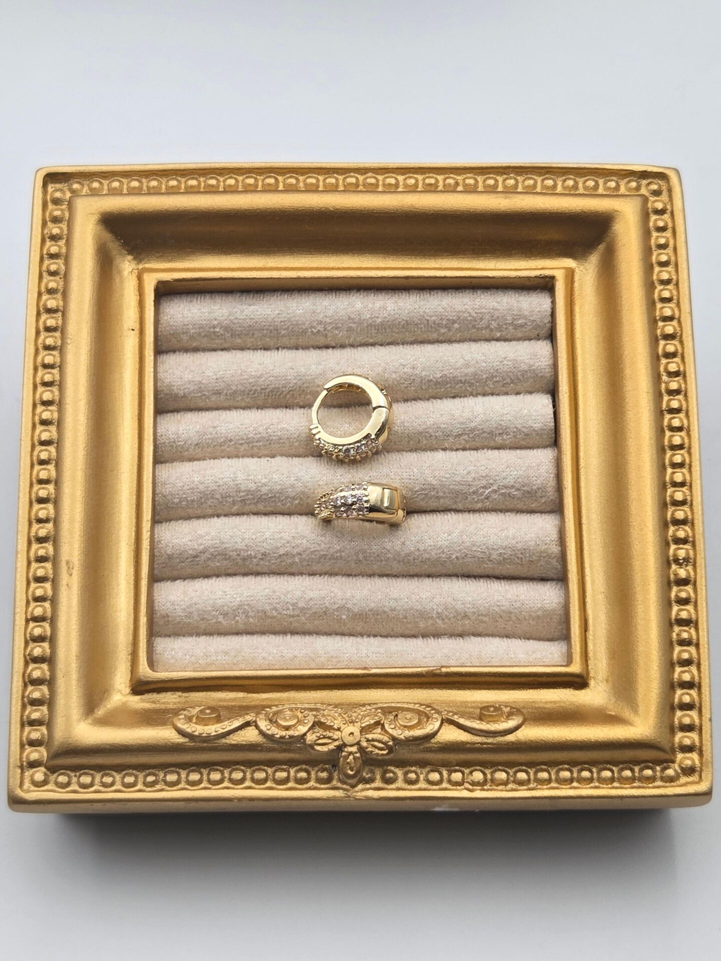 Çelik Küpe // KÜPE-3908