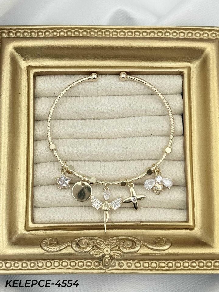 Çelik Charmlı Bileklik // KELEPCE-4554