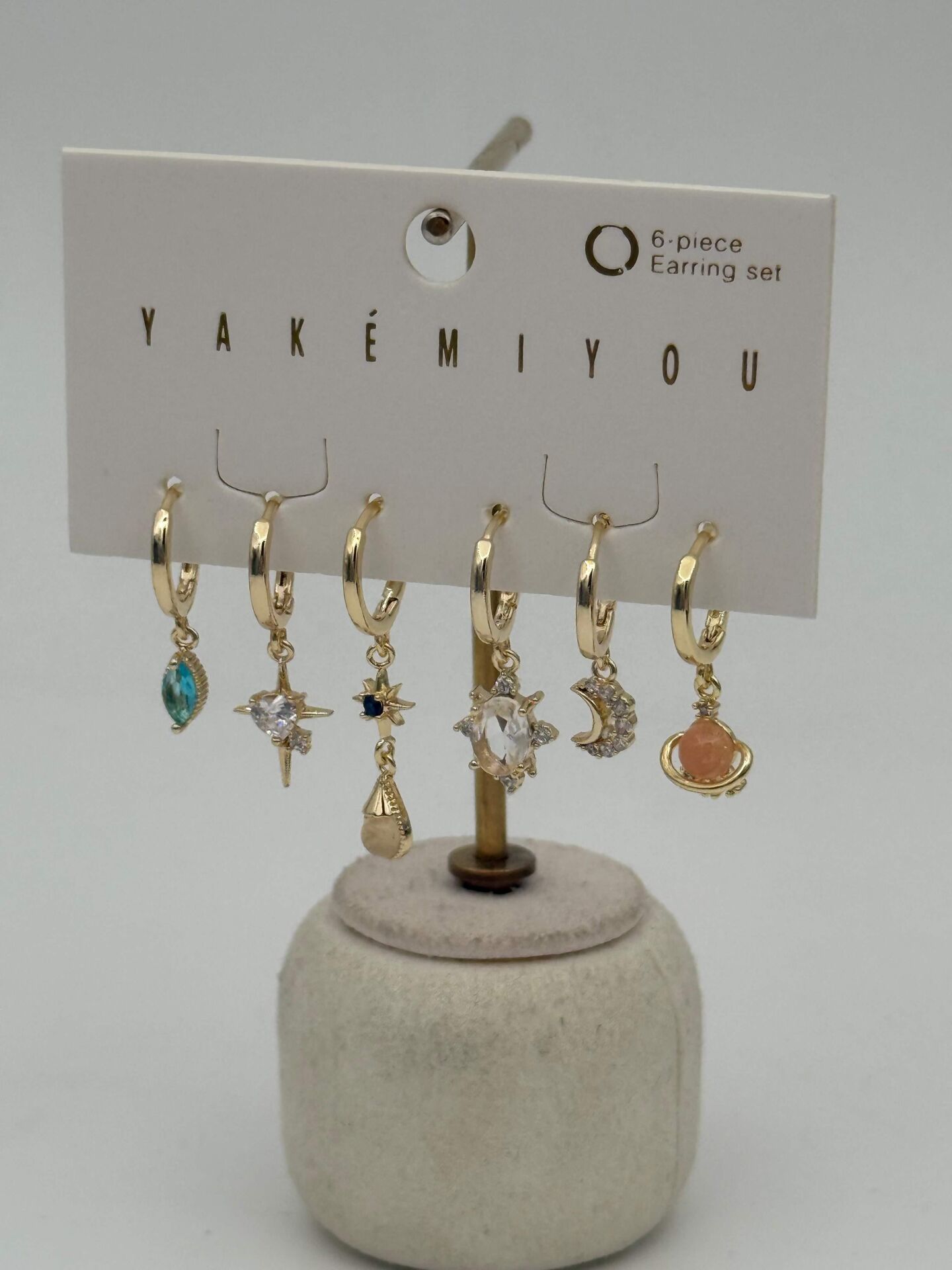 YAKEMIYOU 6'lı Set Küpe // ITHAL-3676