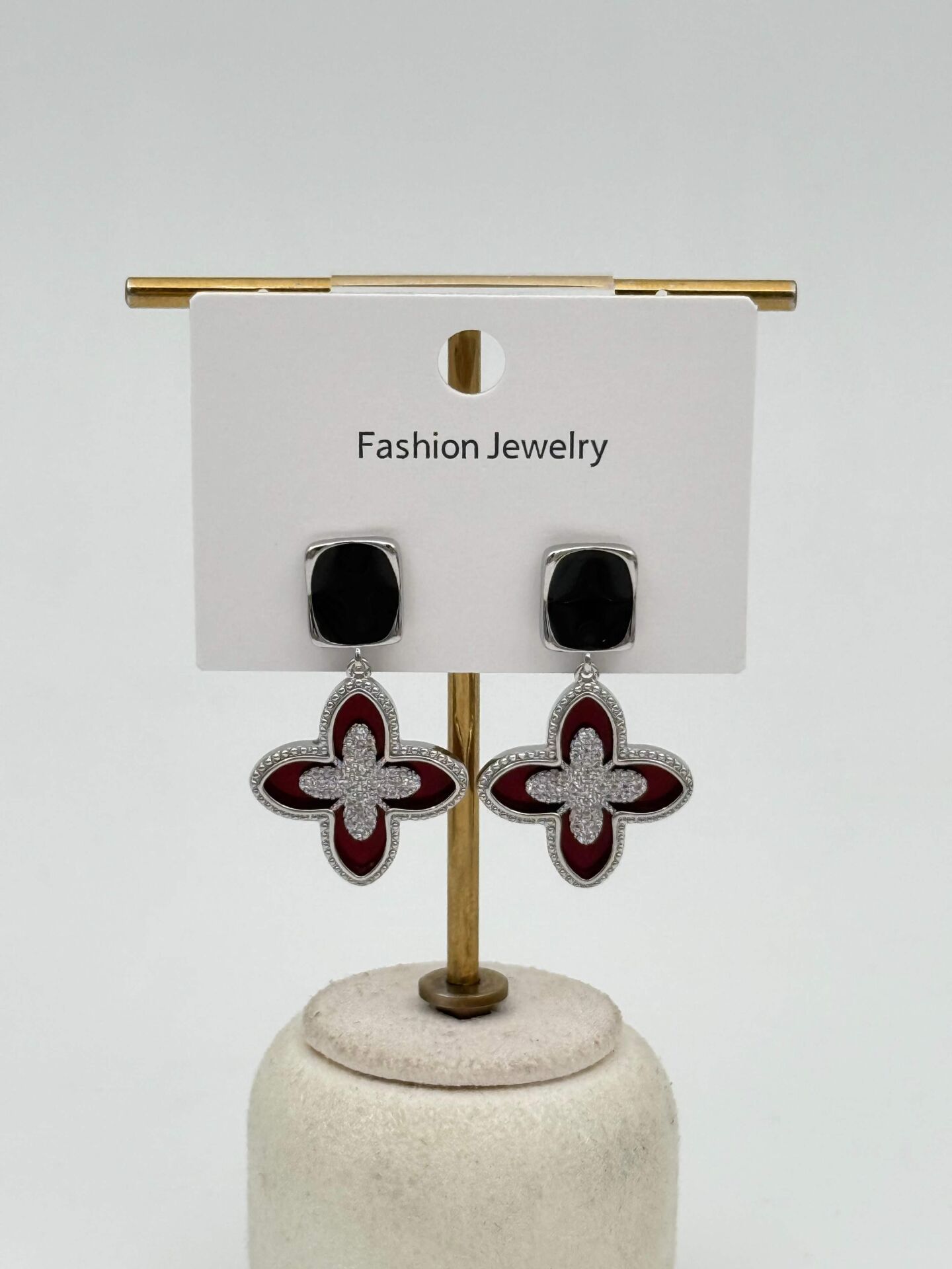 Zirkon Taşlı Rodyum Kaplama Küpe // ITHAL-3689