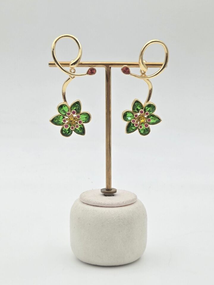 Stahl SWARS Blumenohrringe // OHRRINGE-3919