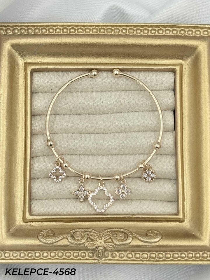 Çelik Charmlı Bileklik // KELEPCE-4568