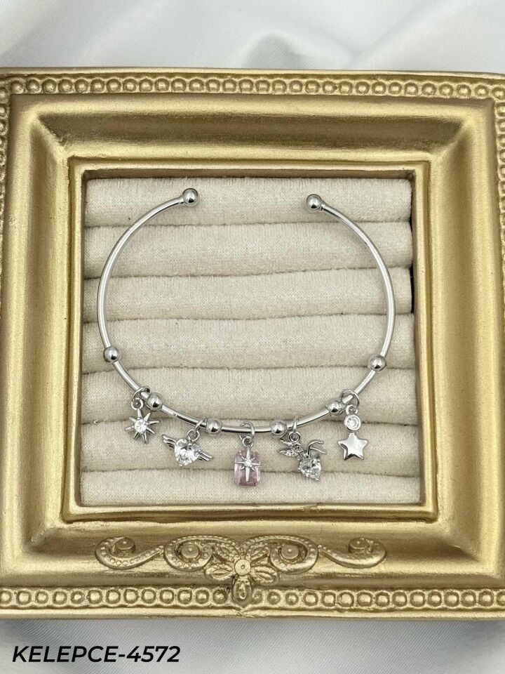 Çelik Charmlı Bileklik // KELEPCE-4572