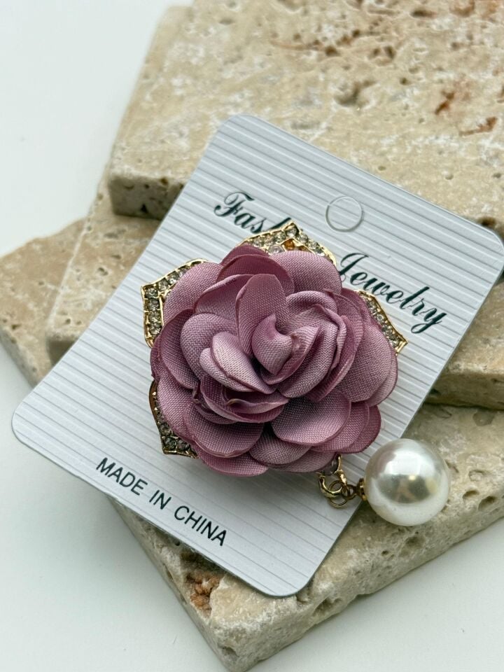 Special Edition Brooch // BROS-554