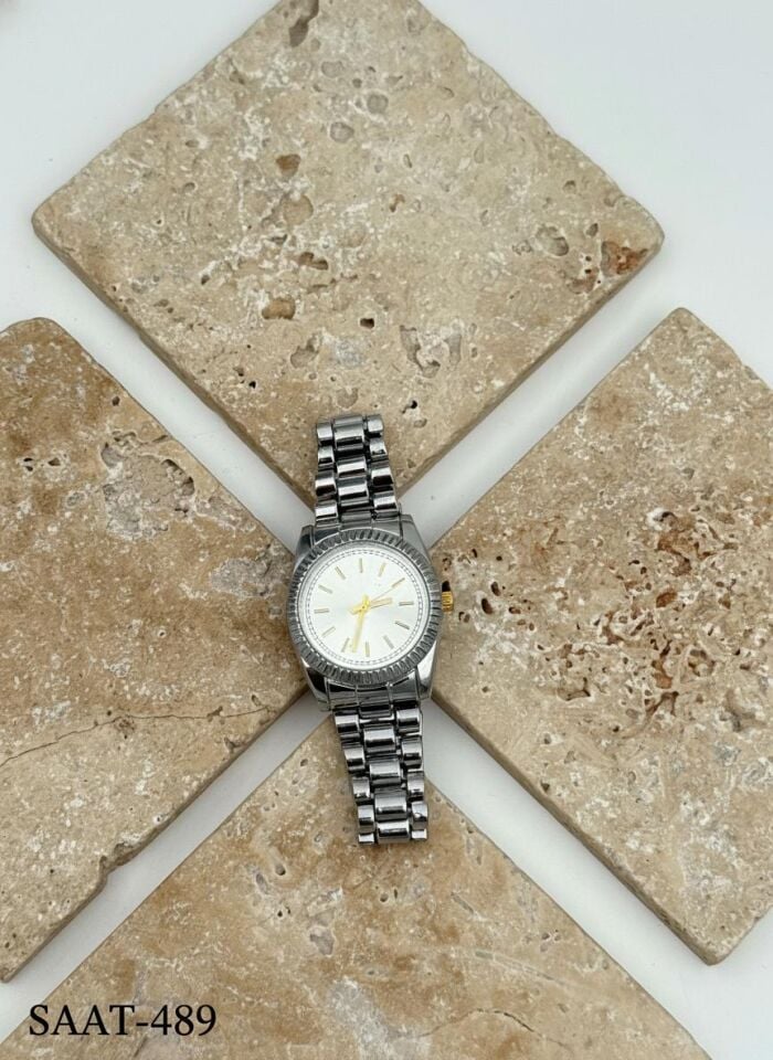 Çelik Kadın Saat // SAAT-489