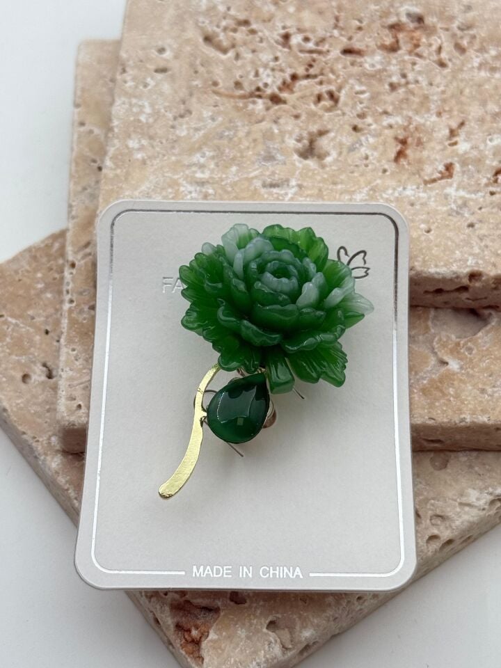 Special Edition Brooch // BROS-570