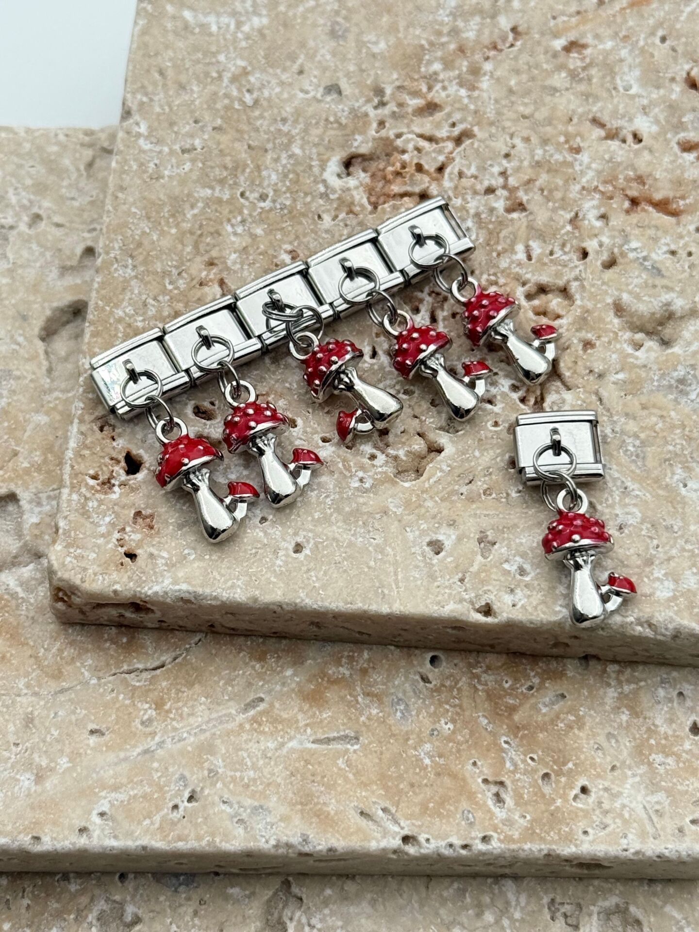 NMT Charm // CHARM-1018