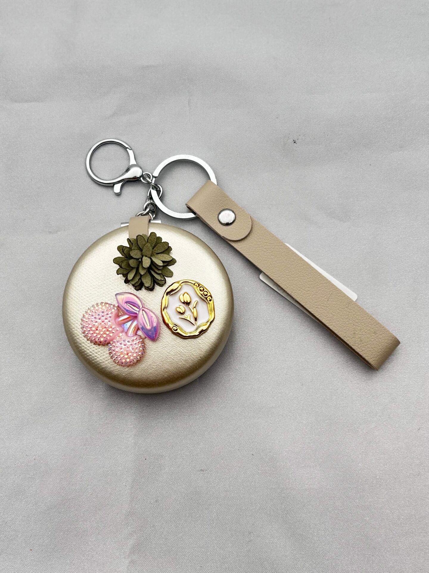 Ayna Çanta Charmı // CHARM-1164