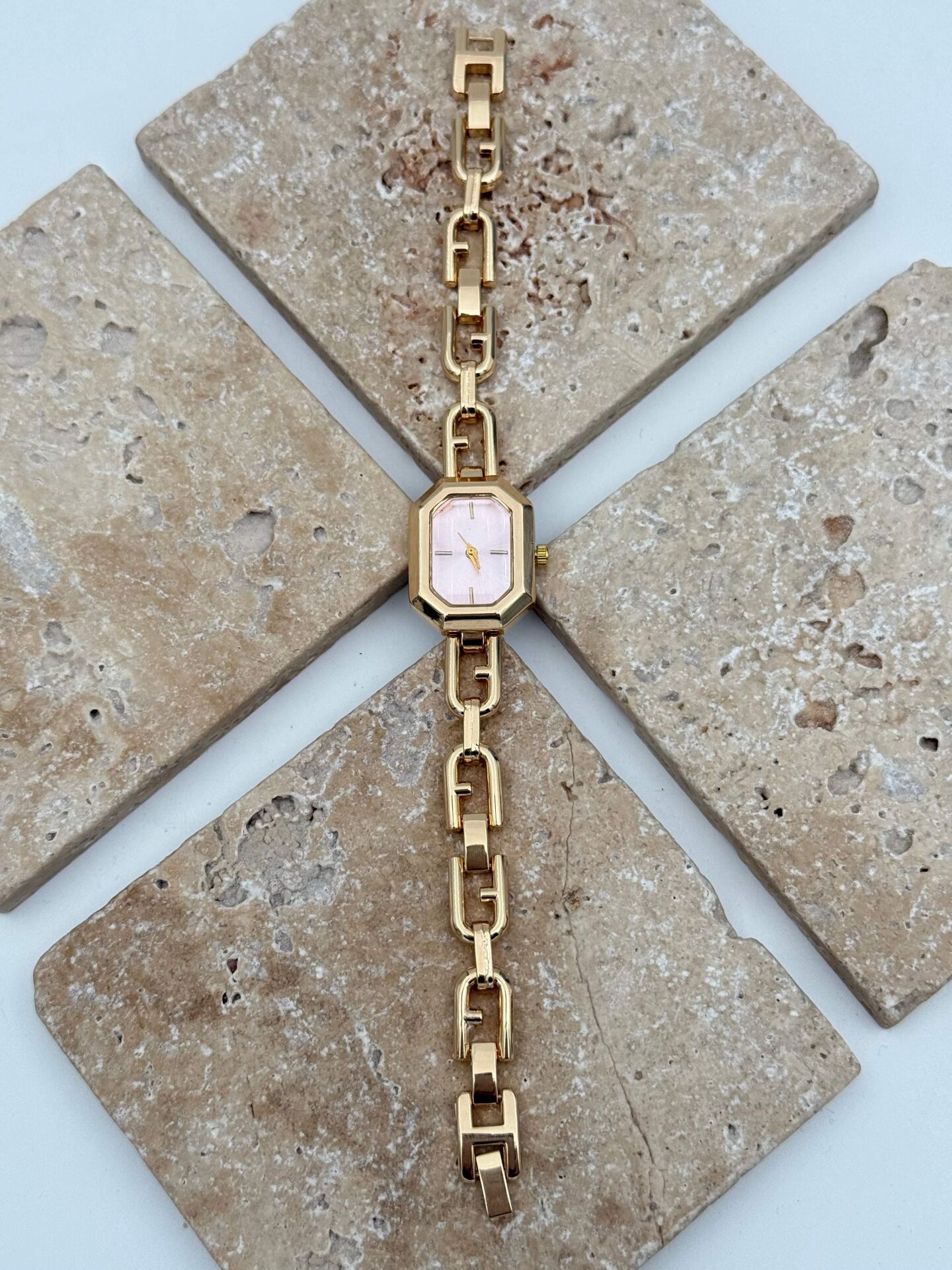 Çelik Kadın Saat // SAAT-547