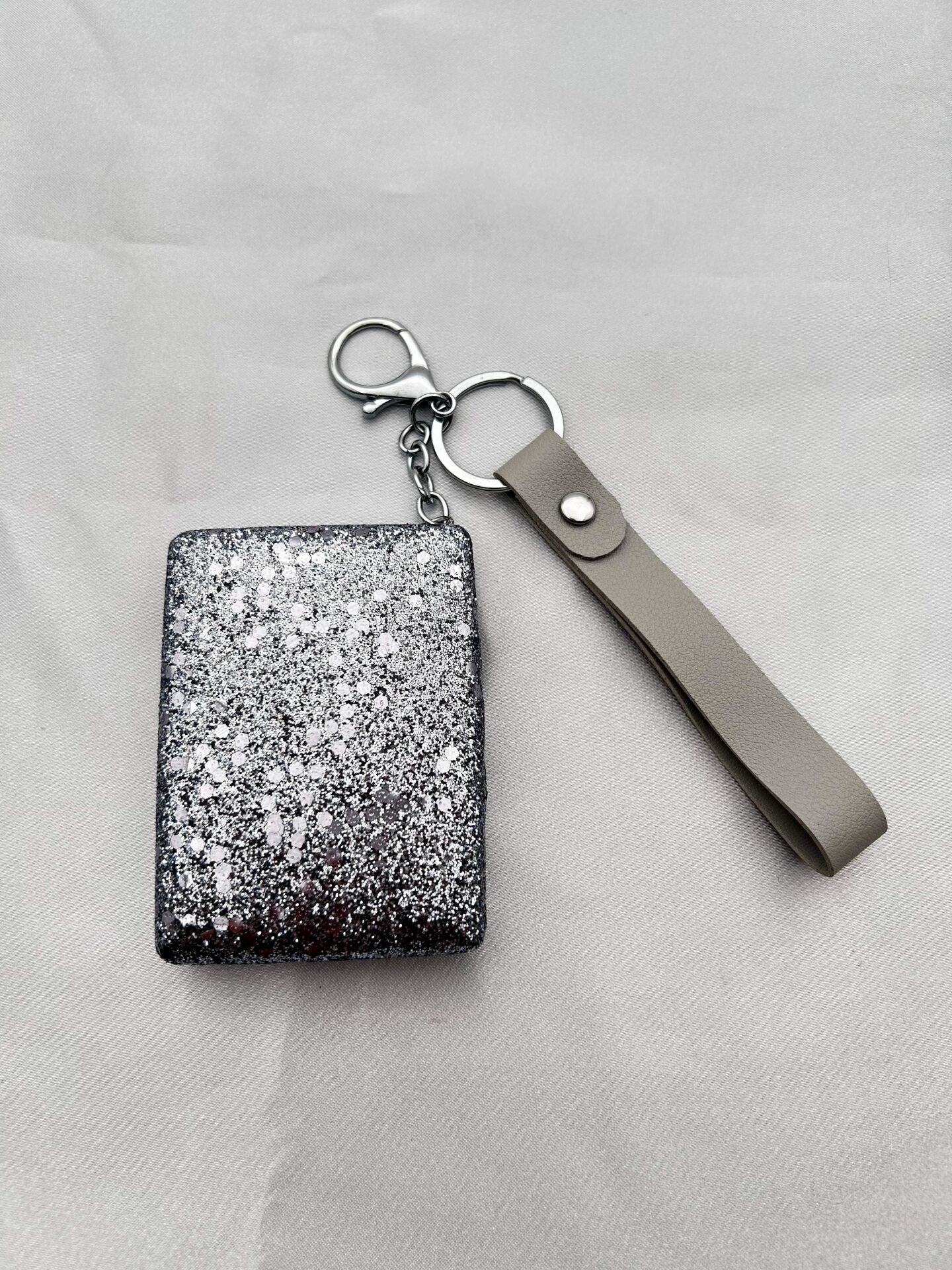 Ayna Çanta Charmı // CHARM-1187