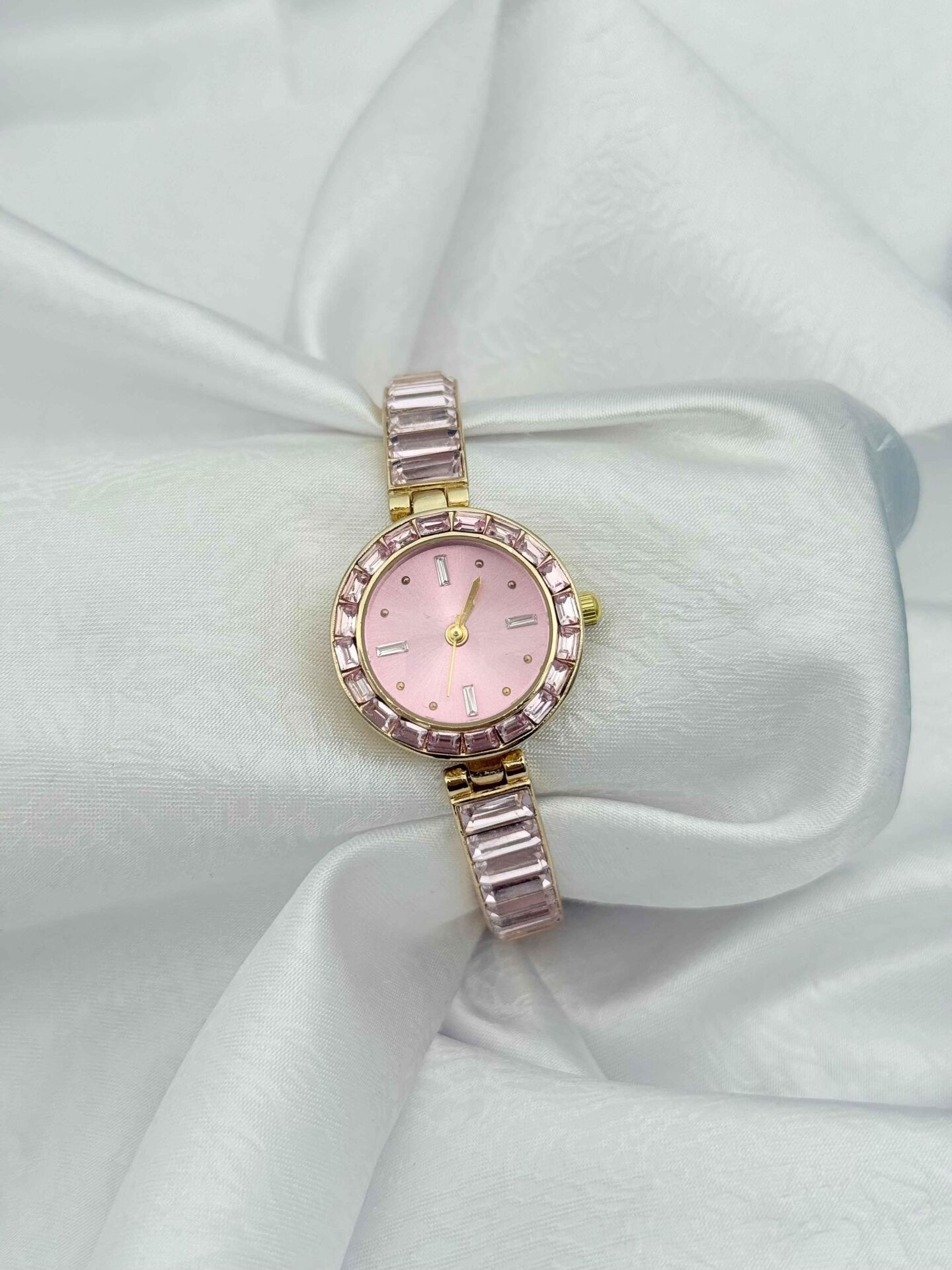 Çelik Kadın Saat // SAAT-675