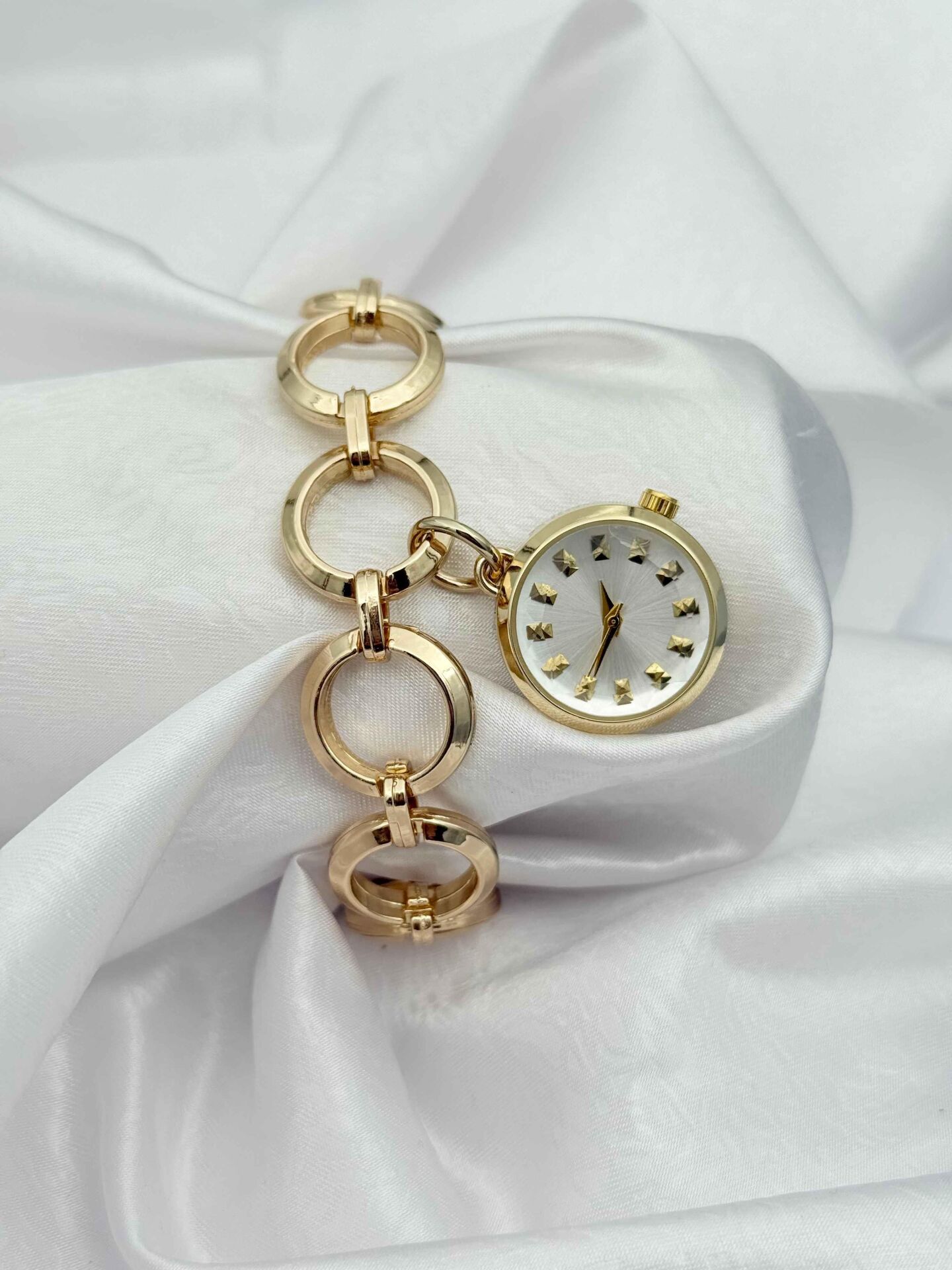 Çelik Kadın Saat // SAAT-682