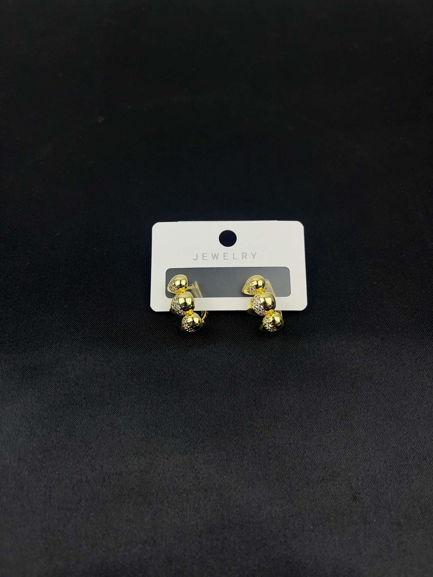 Deluxe Earring // ITHAL-2397