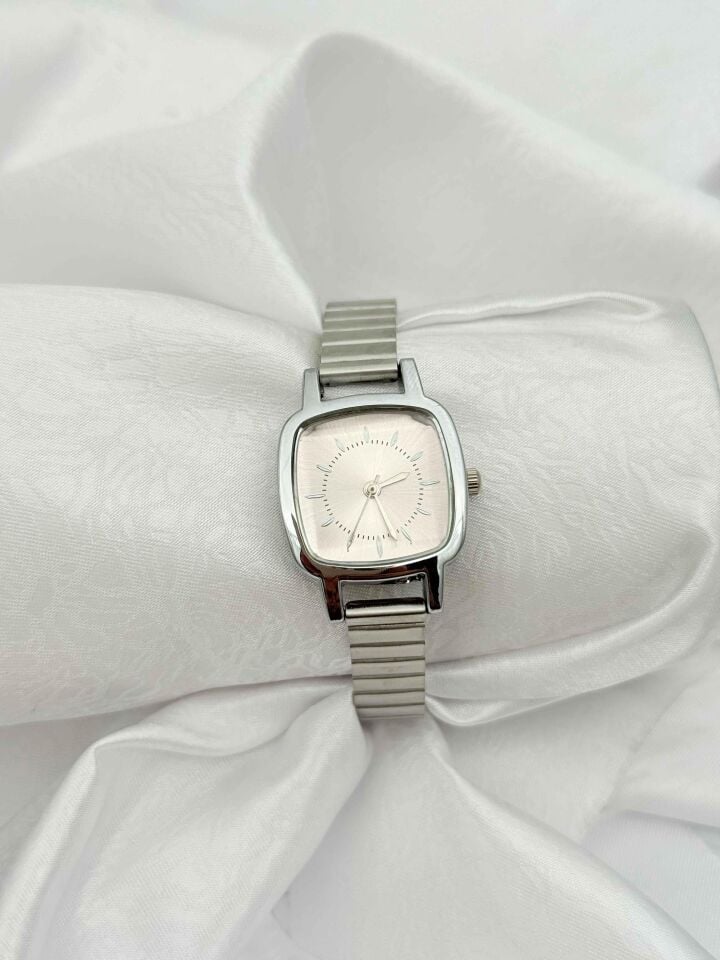 Çelik Kadın Saat // SAAT-704