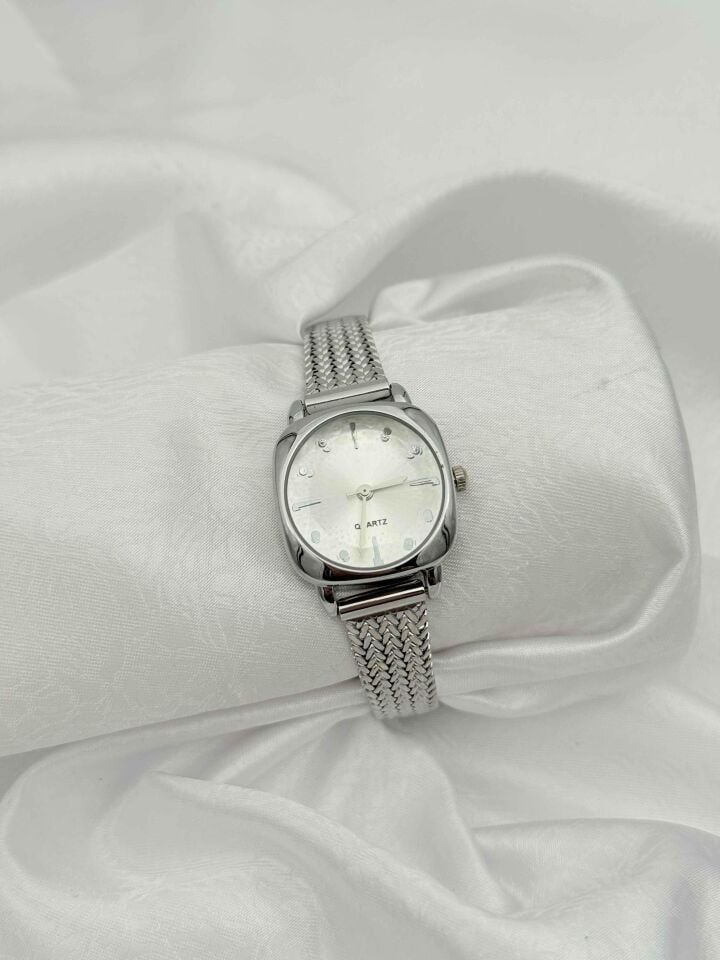 Çelik Kadın Saat // SAAT-712