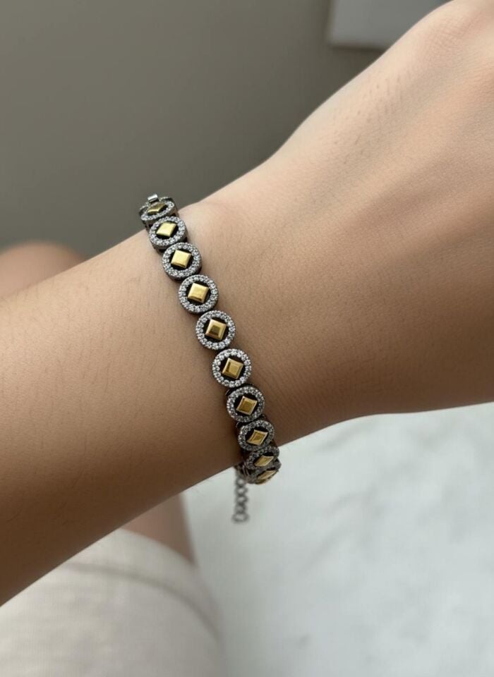 VIP Özel Seri Bileklik // BILEK-6773