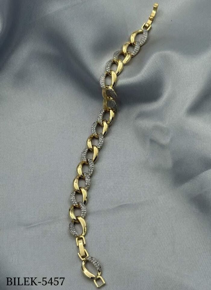 VIP Bracelet // WRIST-5457