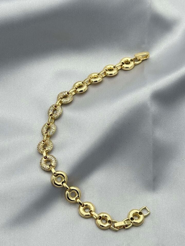 VIP Bracelet // WRIST-5277