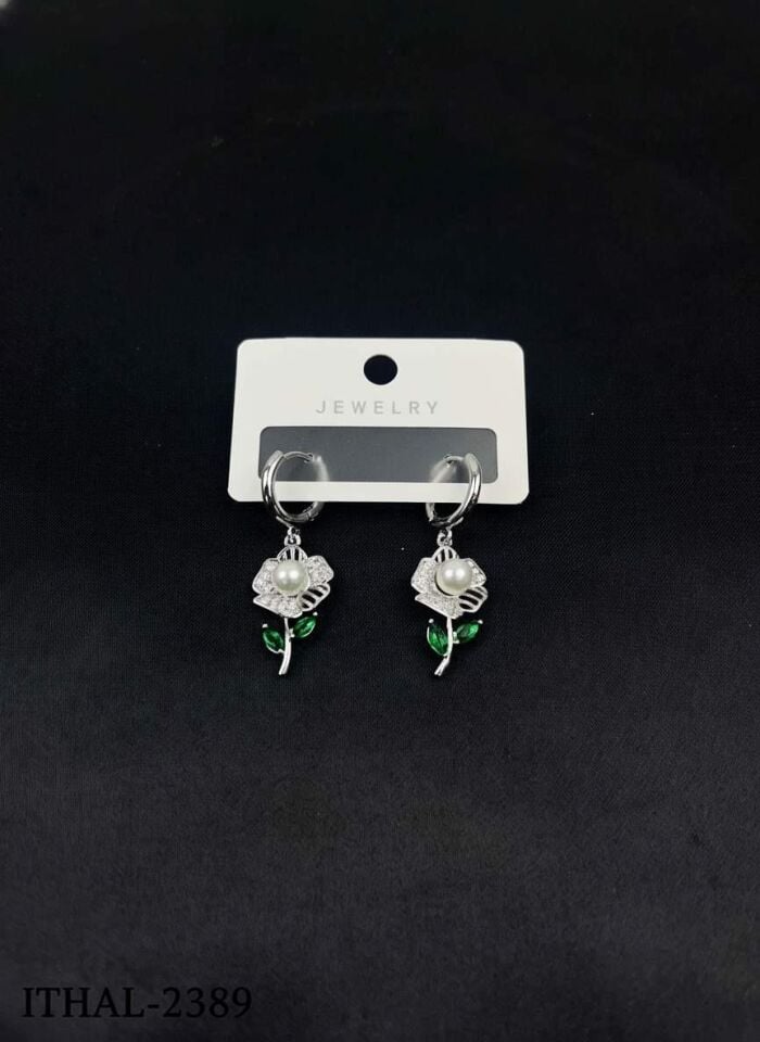 Deluxe Earring // ITHAL-2389