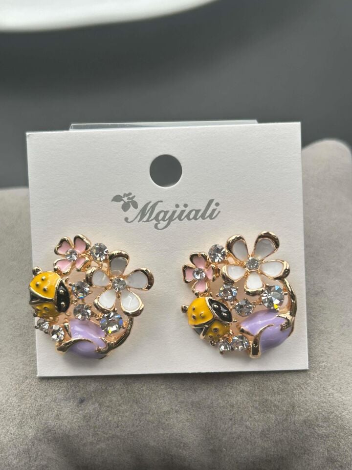 VIP Special Series Earrings // ITHAL-2621