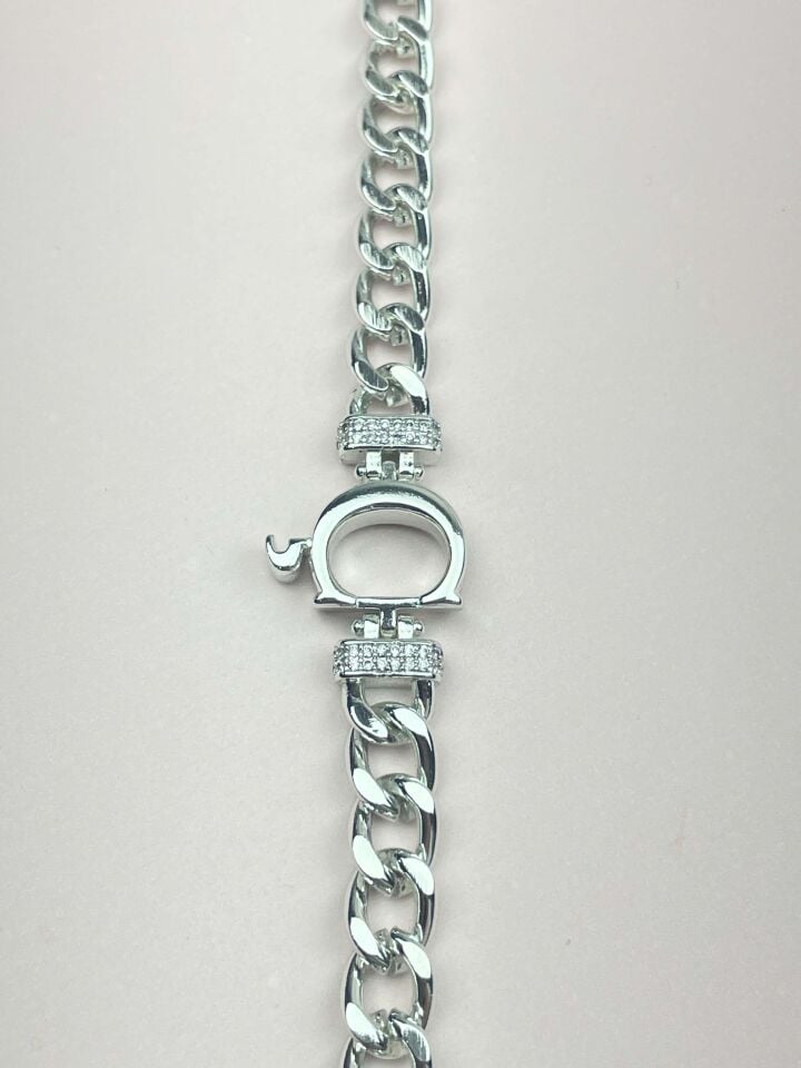 VIP Letter Bracelet (Ç) // IMPORT-1617