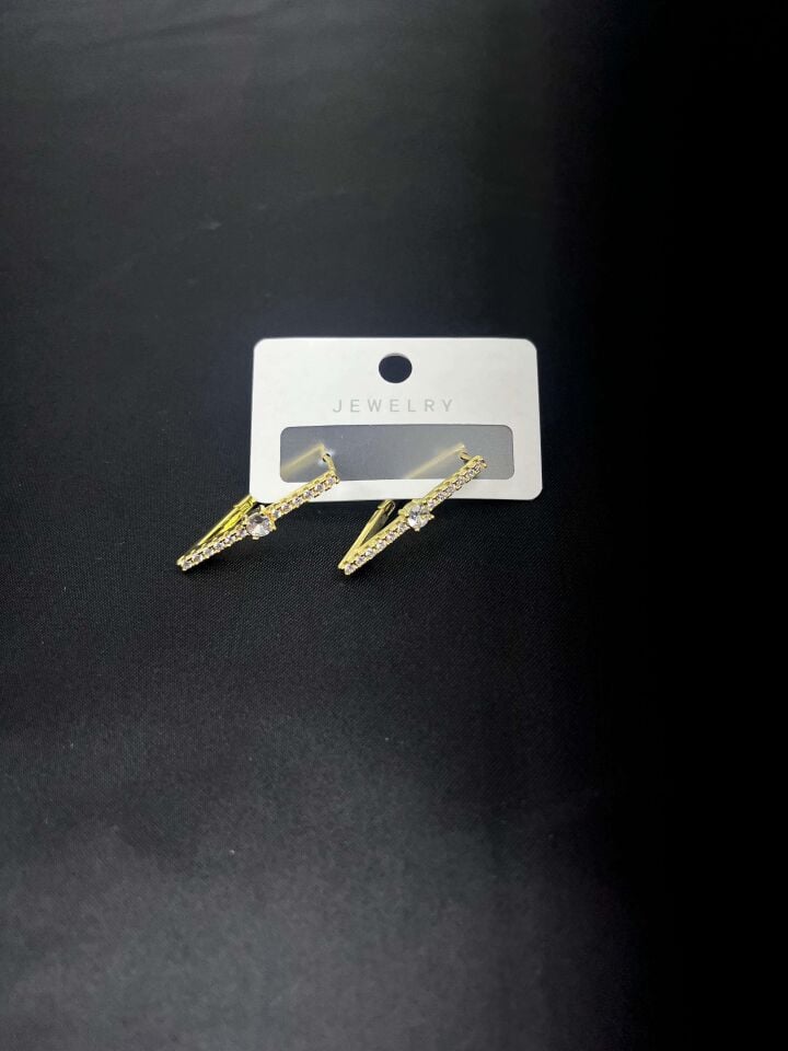 Deluxe Earring // ITHAL-2428